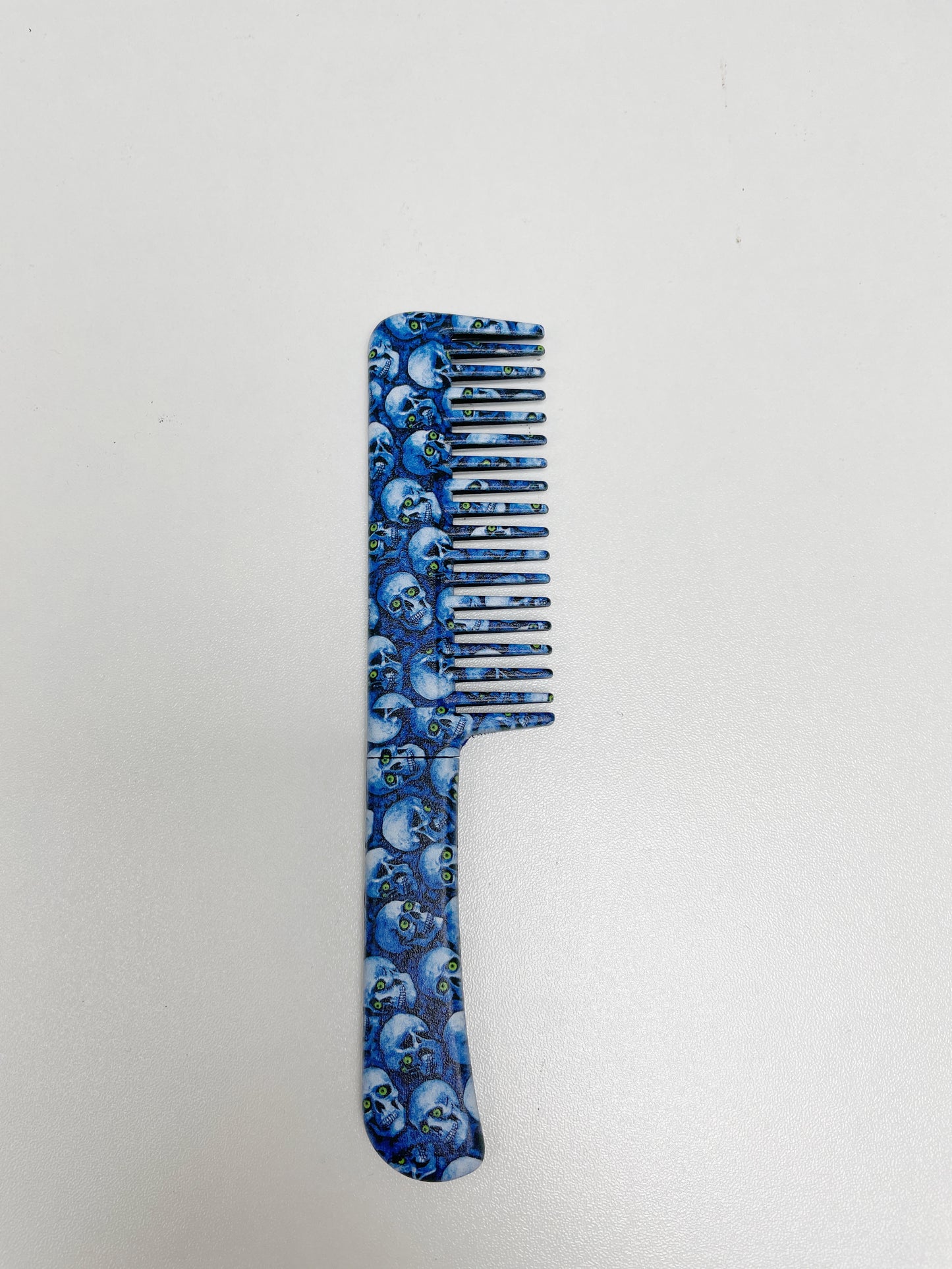Knife-comb